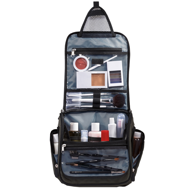 BG700 Brutal Logo Toiletry Travel Kit